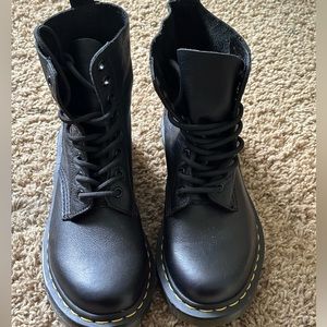1460 pascal Doc Martens